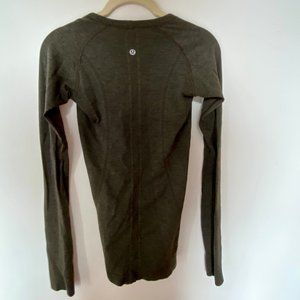 Lululemon Swiftly Tech Long Sleeve 2.0